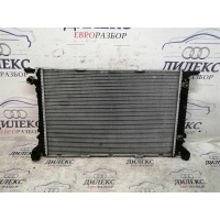 радиатор основной Audi Q5 2011 8K0121251T