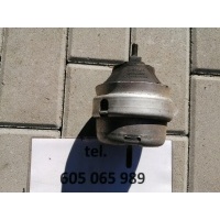 Подушка двигателя 8d0199382m audi a4 b5 a6 c5