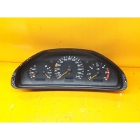 Спидометр merc.e - klasa w210 2 , 2d 95 - 99r a2105401448