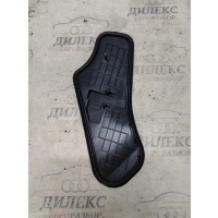 заглушка Audi Q5 2011 8r0839915d