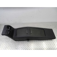 Подлокотник Mercedes CLS (C218) Рестайлинг 2014 - 2018 2015 2188600130, 2186801250