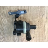Насос системы охлаждения дополнительный Volkswagen Touareg (NF) II (2010–2014) 2011 059121012B