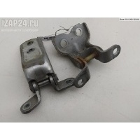 Петля двери передней левой Toyota Avensis (2003-2008) 2006 68720-0D010