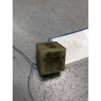 Реле (прочие) Volkswagen Bora 2000 357906381A