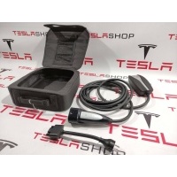 Зарядное устройство (кабель зарядный) Tesla Model 3 2019 1121254-00-E