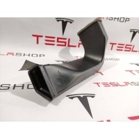 воздуховод Tesla Model X 2016 1055697-00-B