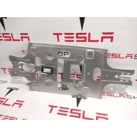 Блок контроля давления в шинах Tesla Model X 2016 1034601-00-B