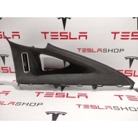 Обшивка стойки Tesla Model X 2016 1035960-04-D,1052890-00-C