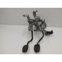 Узел педальный (блок педалей) Audi 80(B4) 1992 8A0721115C
