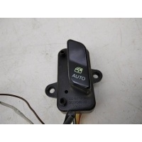 Кнопка стеклоподъемника двери задней правой kia Opirus 2003-2010 935803F101LK