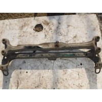 Балка подрадиаторная Volkswagen Passat B3 1988-1993 357199171B
