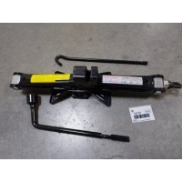 Домкрат HYUNDAI IX35 2011 091102S100