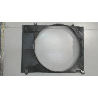Кожух вентилятора радиатора (диффузор) Mitsubishi Pajero 2000-2006 2006 MR404894
