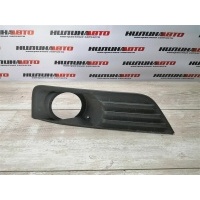 Решетка противотуманной фары левая FORD Focus 2 1337349