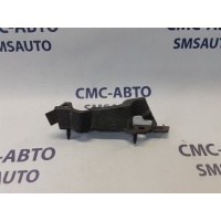 Кронштейн бампера Audi A4 8K 2008-2012 8k0807283