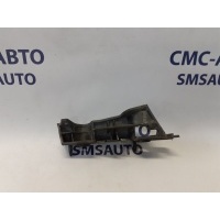 Кронштейн бампера Audi A4 8K 2008-2012 8k0807284