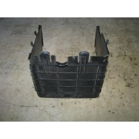 корпус акб VW Tiguan 2007-2011 2009 3C0915335