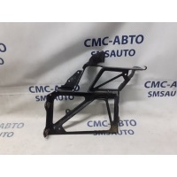 Кронштейн радиатора Audi A7 4G8121261