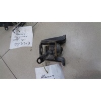 Опора двигателя правая Toyota Avensis 2 2003-2009 2008 123050D051