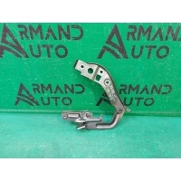 петля капота Mercedes A-Class W177 2018-нв A1778801100
