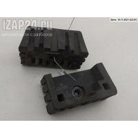 Опора под домкрат (поддомкратная подушка) Audi Q7 4L (2005-2015) 2007 7L8804123