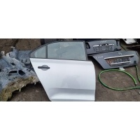 Дверь правое задняя la7w седан skoda rapid ii