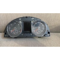 Спидометр часы volkswagen passat 3c8920870e