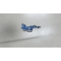 Петля капота левая Mazda Mazda3 BK 2003-2009 2004 BP4K52420B