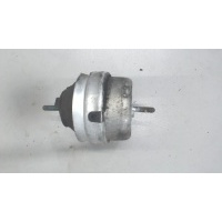 Подушка крепления двигателя правая Audi A6 (C5) 1997-2004 2004 8D0199382L