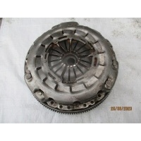 Муфта колесо двухмассовый пробелы volkswagen new жук 2.3