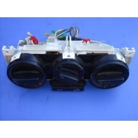 Блок управления печки/климат-контроля Volkswagen Bora 1 поколение 1999 1J0820045E