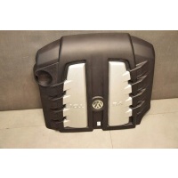 Volkswagen touareg 7p крышка двигателя 057103925h