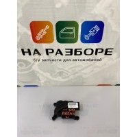 Сервопривод заслонки отопителя Skoda Octavia (A7) 5E5 2018 5Q0907511