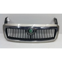 Решетка радиатора Skoda Fabia 2005 6Y0853668B