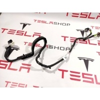 Проводка двери задней правой Tesla Model X 1 2017 1063406-00-F,1064336-00-B