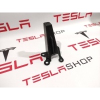 кронштейн Tesla Model X 1 2017 1055405-00-B