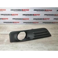 Решетка противотуманной фары левая FORD Focus 2 1337349