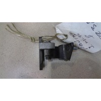 Петля двери задней правой верхняя Volkswagen Phaeton 2002-2016 2005 3D4833402B