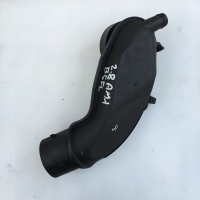 Впуска воздушный volkswagen passat b5 fl 2.8 078133356s