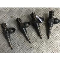 Форсунка топливная Volkswagen Passat B5+ (GP) 2003 038130073AN