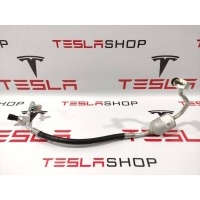 Трубка радиатора кондиционера с осушителем левая Tesla Model X 2017 1032196-00-E,1032196-00-D,1008518-00-B