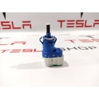 Датчик педали тормоза (лягушка) Tesla Model X 2017 1005124-00-A