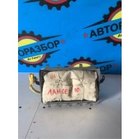 подушка Mitsubishi Lancer 10 7030A060