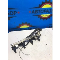 рампа топливная Volkswagen Passat 050133681A
