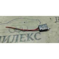 разъем Audi 4b0937530