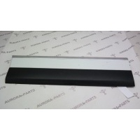 Молдинг, накладка задней двери снизу LONG RH Land Rover Range Rover 30DDTX L405 2012 LR126244