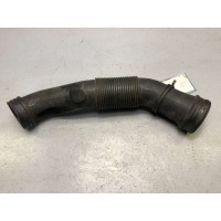 Патрубок воздушного фильтра Volkswagen Passat B5 2001 06B129627