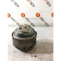 Подушка крепления двигателя Mercedes A2202400617