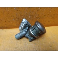 клапан рециркуляции выхлопных газов Volkswagen Passat (B5+) (2000-2005) 2001 06B131351A
