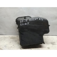 корпус блока предохранителей Volkswagen Passat (B5+) (2000-2005) 2003 8D2907613A